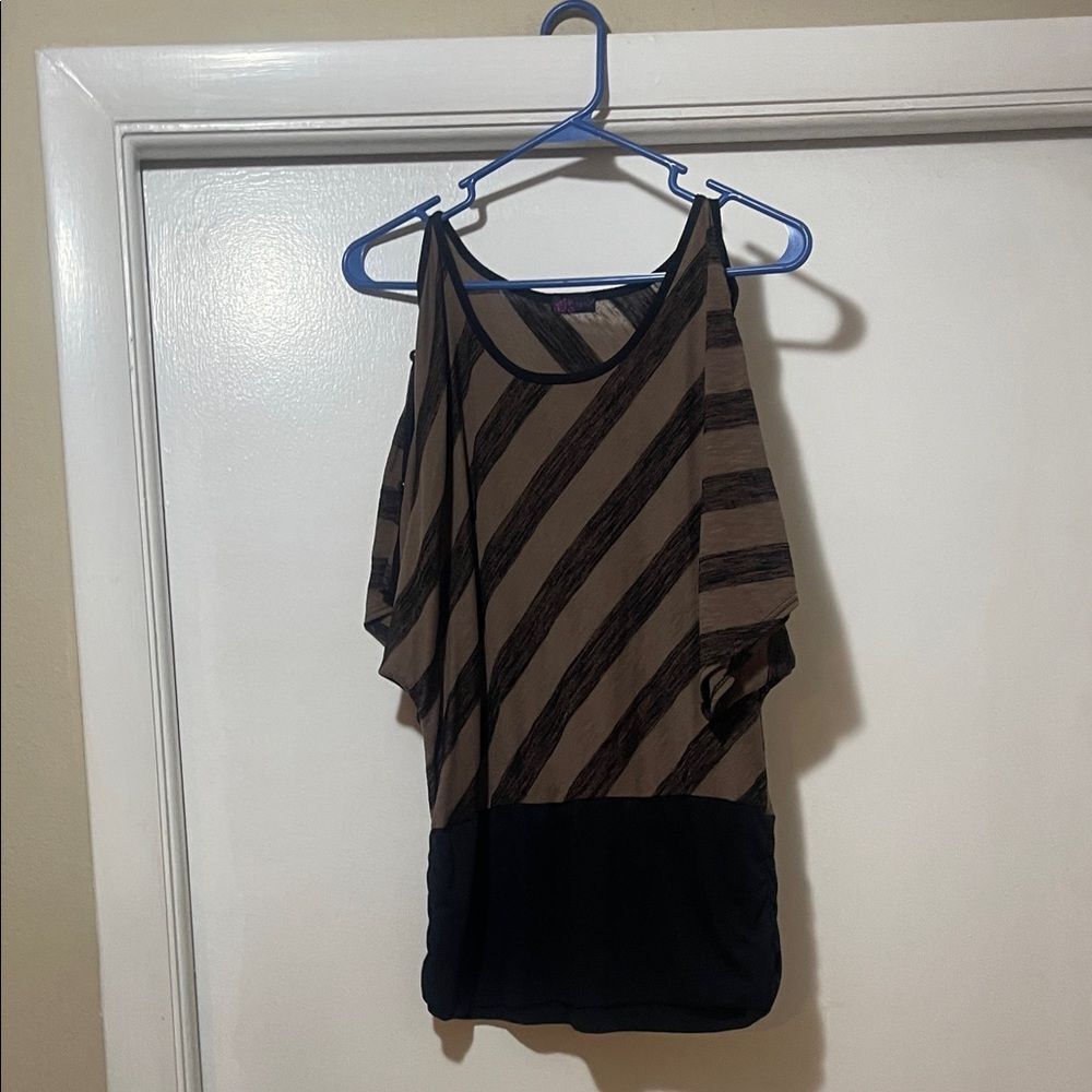 Striped Black and Brown Women's Top peep shoulder size large